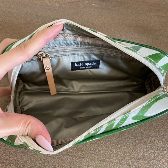 Kate Spade Pouch - Picture 2 of 4